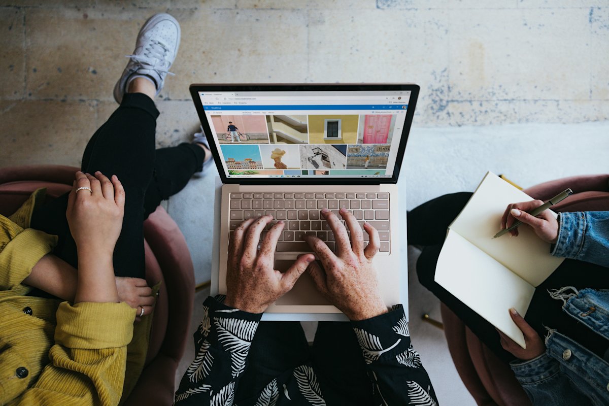 Freelance Ganhar Dinheiro com IA em 2026